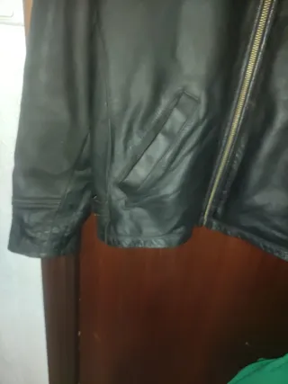 Chaqueta de cuero negra Talla XL