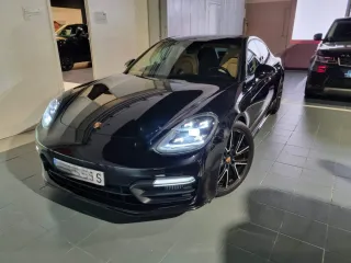 Porsche Panamera 4S
