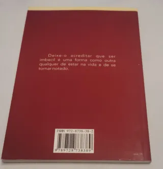 Livro 101 Maneiras de Fazer um Imbecil Novo