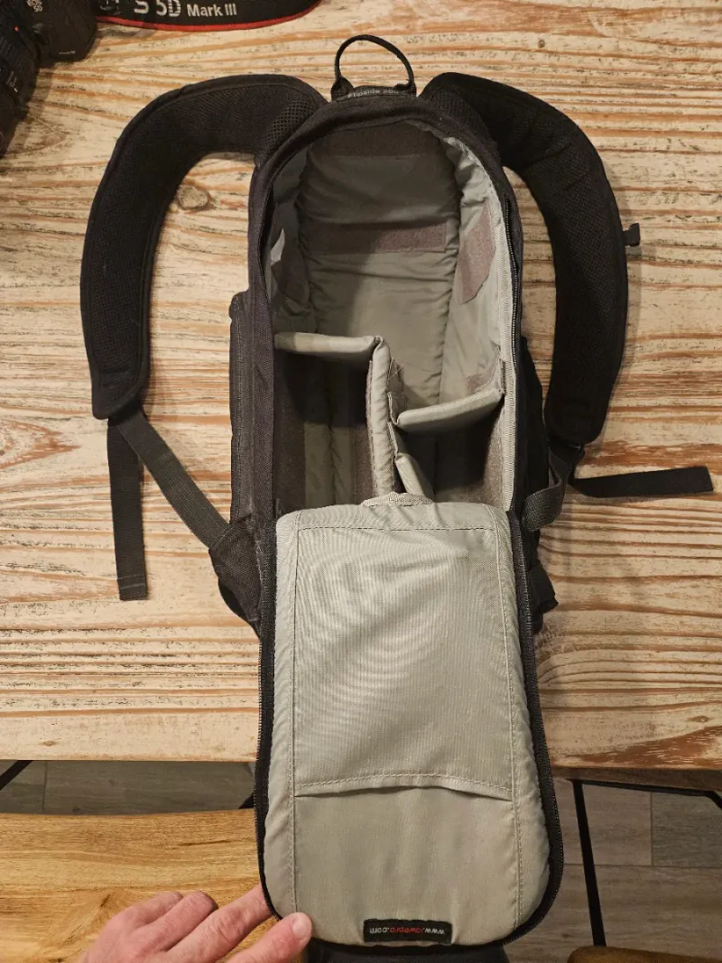 Canon EOS 5D Mark III + 3 Lentes + mochila afbeelding 9
