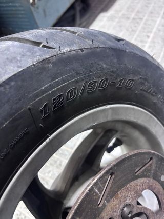 Llantas Neumático Disco Piaggio Typhoon