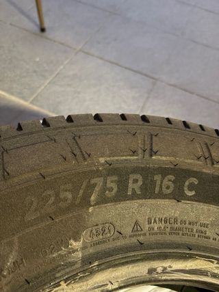 Neumáticos Michelin Agilis 3 225/75/16
