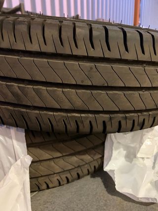 Neumáticos Michelin Agilis 3 225/75/16