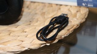 Cascos Energy Sistem Power Radio Negros