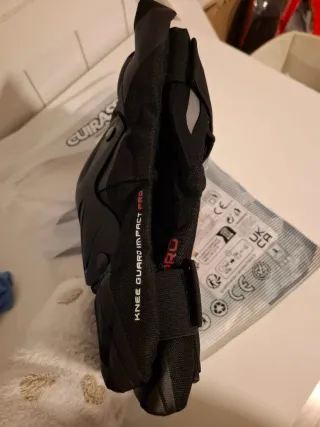 Rodilleras Moto Cuirassier Enduro Motocross