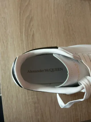 Alexander McQueen Bambas Talla 40 Nuevas