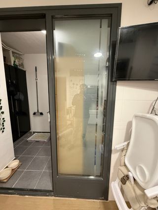 Puerta lavadero/tendedero