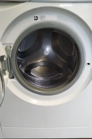 Lavasecadora Indesit 7kg lavado / 5kg secado
