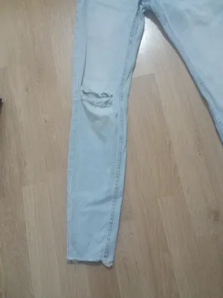 Pantalones vaqueros Stradivarius azul claro T36