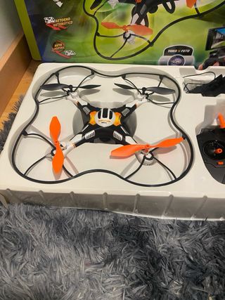 Dron Xtreme Raiders con gafas VR