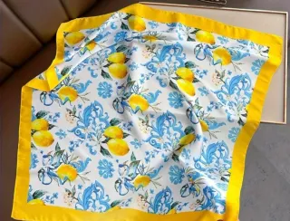 Pañuelo 70x70cm Estampado Limones y Flores
