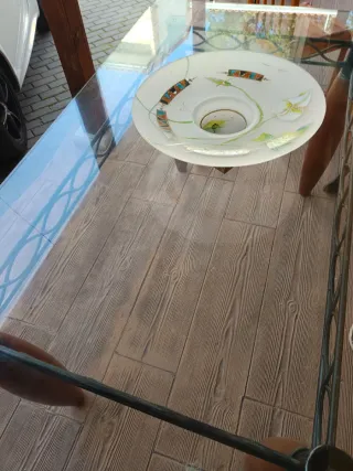 Mesa de salón cristal y madera