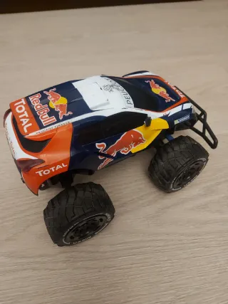 Coche teledirigido Peugeot Red Bull  Marca NIKKO