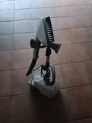 Centro de Planchado Vertical