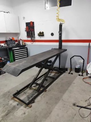 Elevador de motos hidráulico