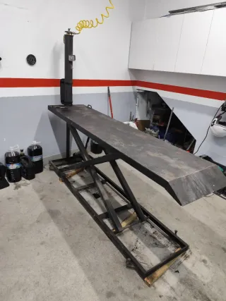 Elevador de motos hidráulico