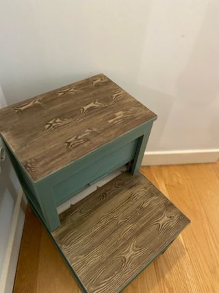 Mueble auxiliar madera verde y marrón