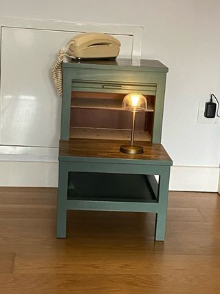Mueble auxiliar madera verde y marrón