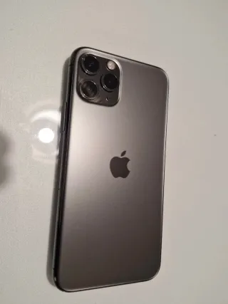 iPhone 11 Pro 64GB Space Gray batería 96%