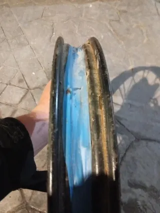 Llanta de moto pitbike  Sin rodamientos
