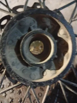 Llanta de moto pitbike  Sin rodamientos