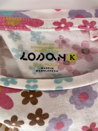 Top corto floral anudado