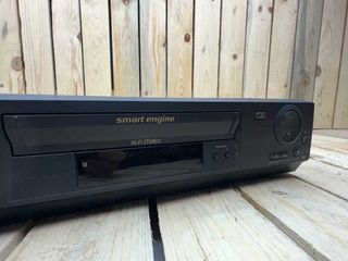 SONY VIDEO CASSETTE RECORDER SLV-SX720E