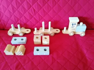 Trenino in legno con Mickey Mouse