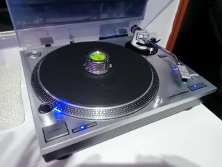Giradischi professionale Audio-Technica