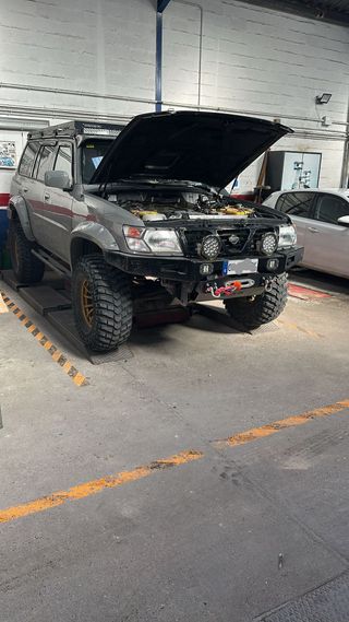 Nissan Patrol 1995