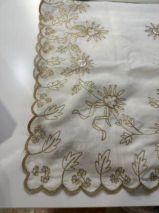 Manteleta Fallera Bordada Oro