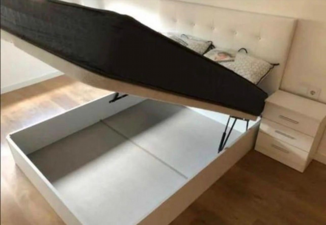 Canapés + colchones nuevos – montaje incluido