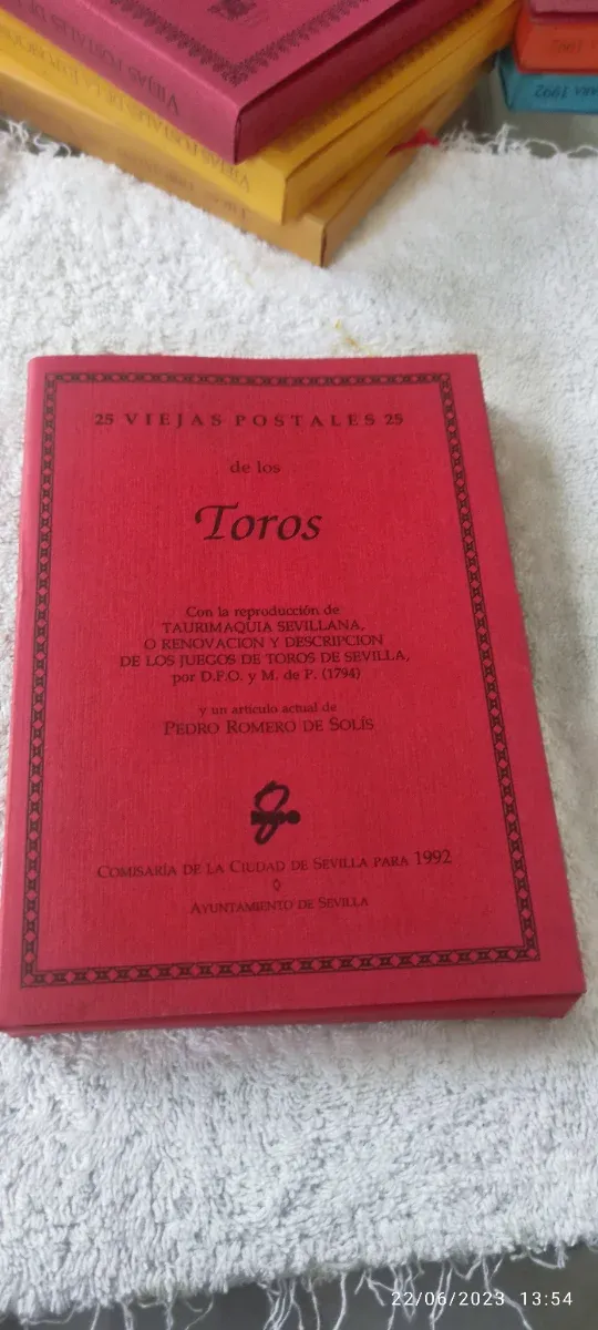 Libri di autori con cartoline antiche di Siviglia