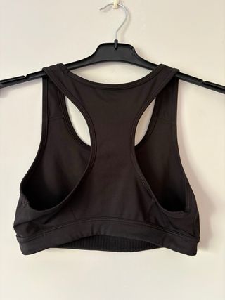 Top deportivo Puma Talla S estampado