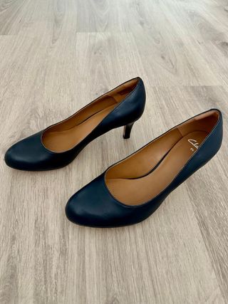 Botines Naf Naf Marrones con Borrego