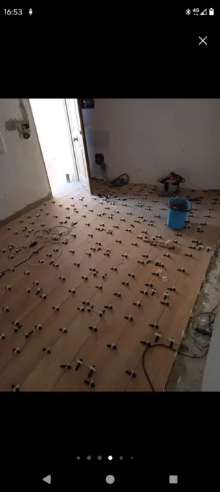 Alicatado y solado para baño