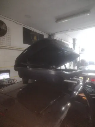 Arcón y baca universal