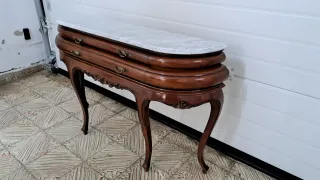 Mesa consola de madera y mármol