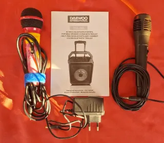Altavoz Karaoke Daewoo Bluetooth + 2 Micros