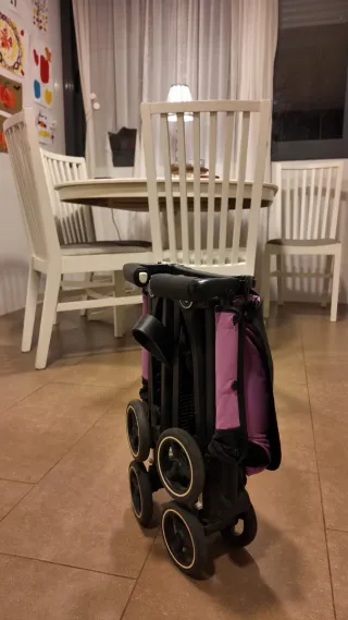 Cochecito Plegable GB Morado