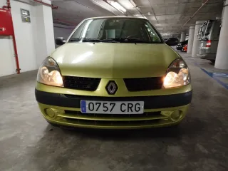 Renault Clio 2004