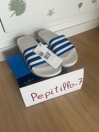 Chanclas Adidas Adilette Talla 38 blancas y azules