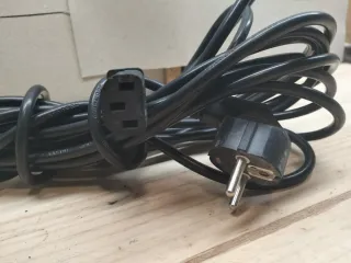 Cable de Corriente Negro 15m