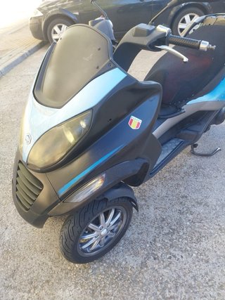 Piaggio MP3 250cc Azul/Gris  papeles  a dia negcib