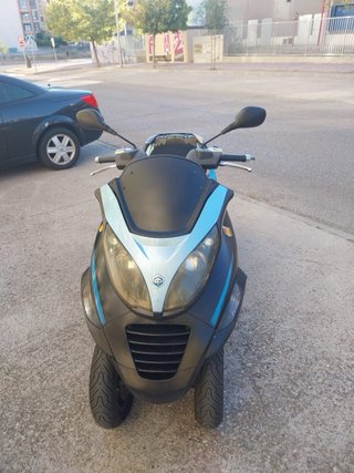 Piaggio MP3 250cc Azul/Gris  papeles  a dia negcib