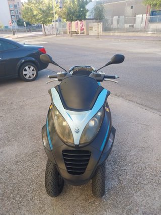 Piaggio MP3 250cc Azul/Gris  papeles  a dia negcib