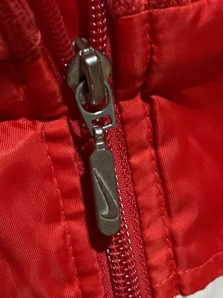 Chaqueta Nike Roja y Blanca Talla S