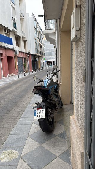 Zontes R310 Naked Moto