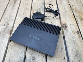 SWITCH TP-LINK TL-SF1016D 16 PUERTOS