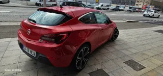 Opel Astra 2012
